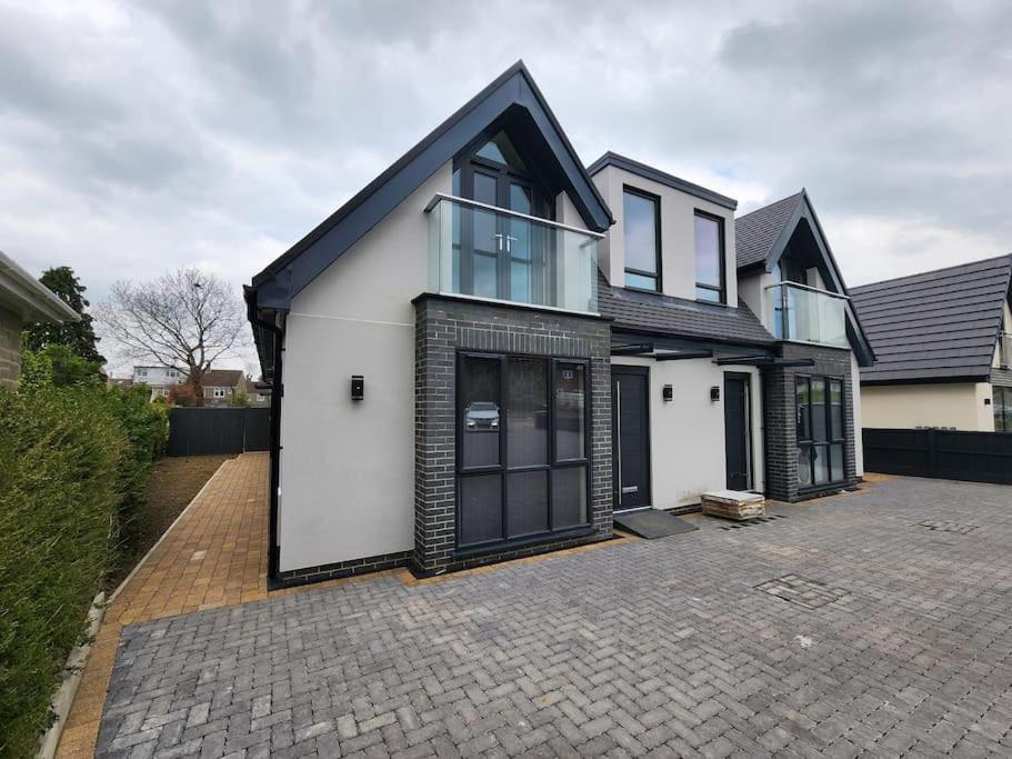 Paradigm Court, Modern 3-Bedroom Flat 1, Oxford Exterior foto